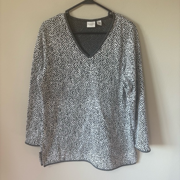 Chico's Weekends Animal Print Tunic Top Size 2 - Picture 1 of 9